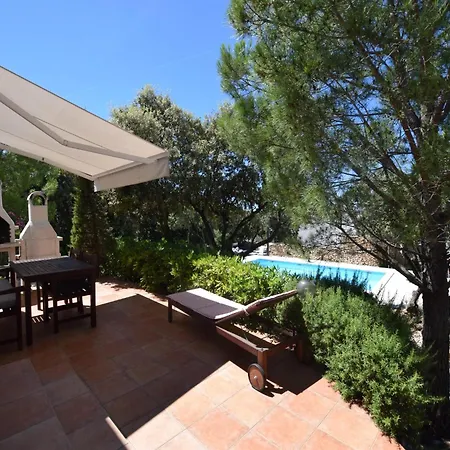 Quaint In With Private Garden *