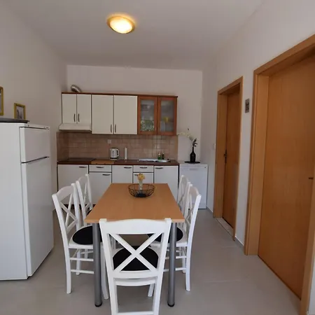 Holiday home Quaint Holiday Home In Mandre With Private Garden *