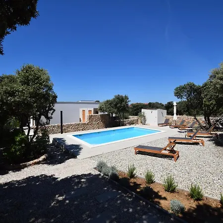 Holiday home Quaint Holiday Home In Mandre With Private Garden